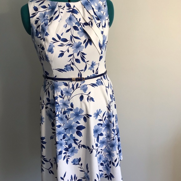 Alyx Dresses & Skirts - Floral dress